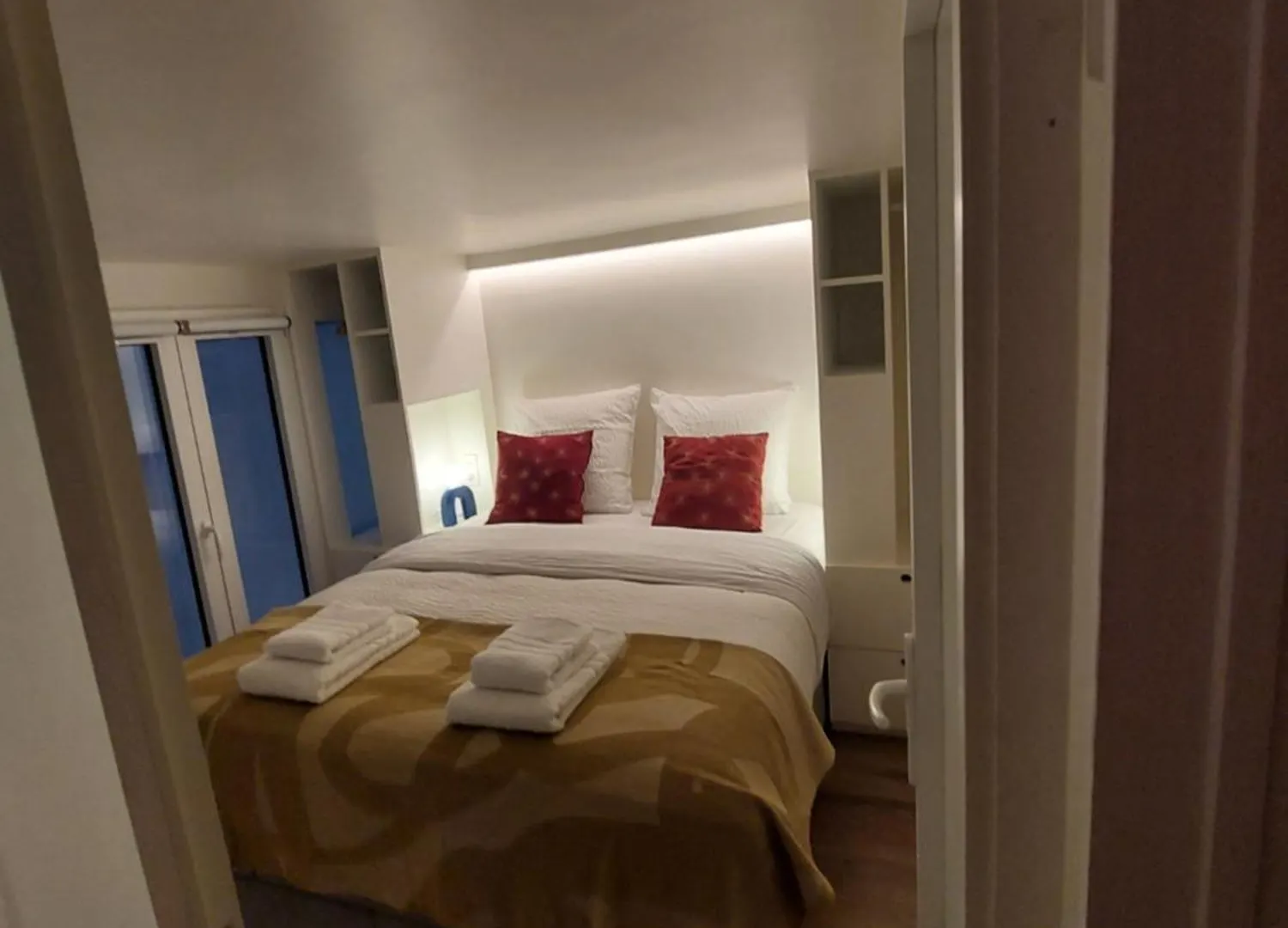 Apartment Centre - At *
