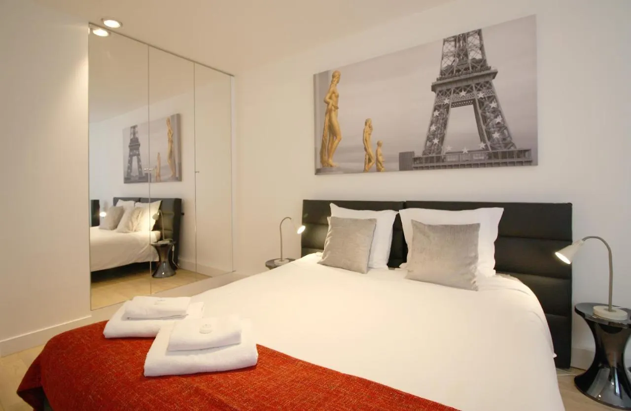 Centre - At Apartment Paris